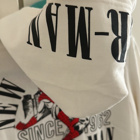 Spider man white women’s hoodie - Picture 7 of 7